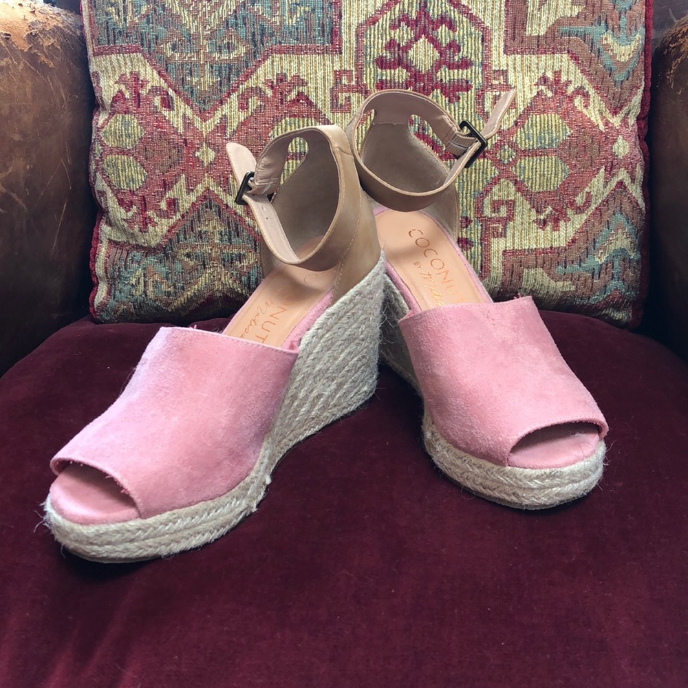 Coconuts by Matisse Flamingo